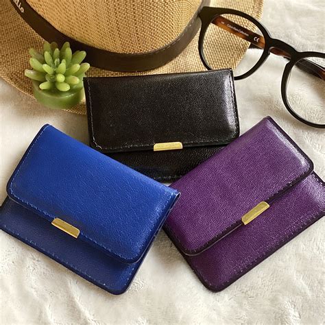 Women's Designer Wallets .